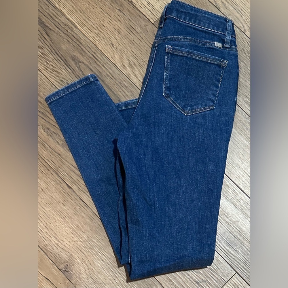 1822 blue jeans size 6 dark